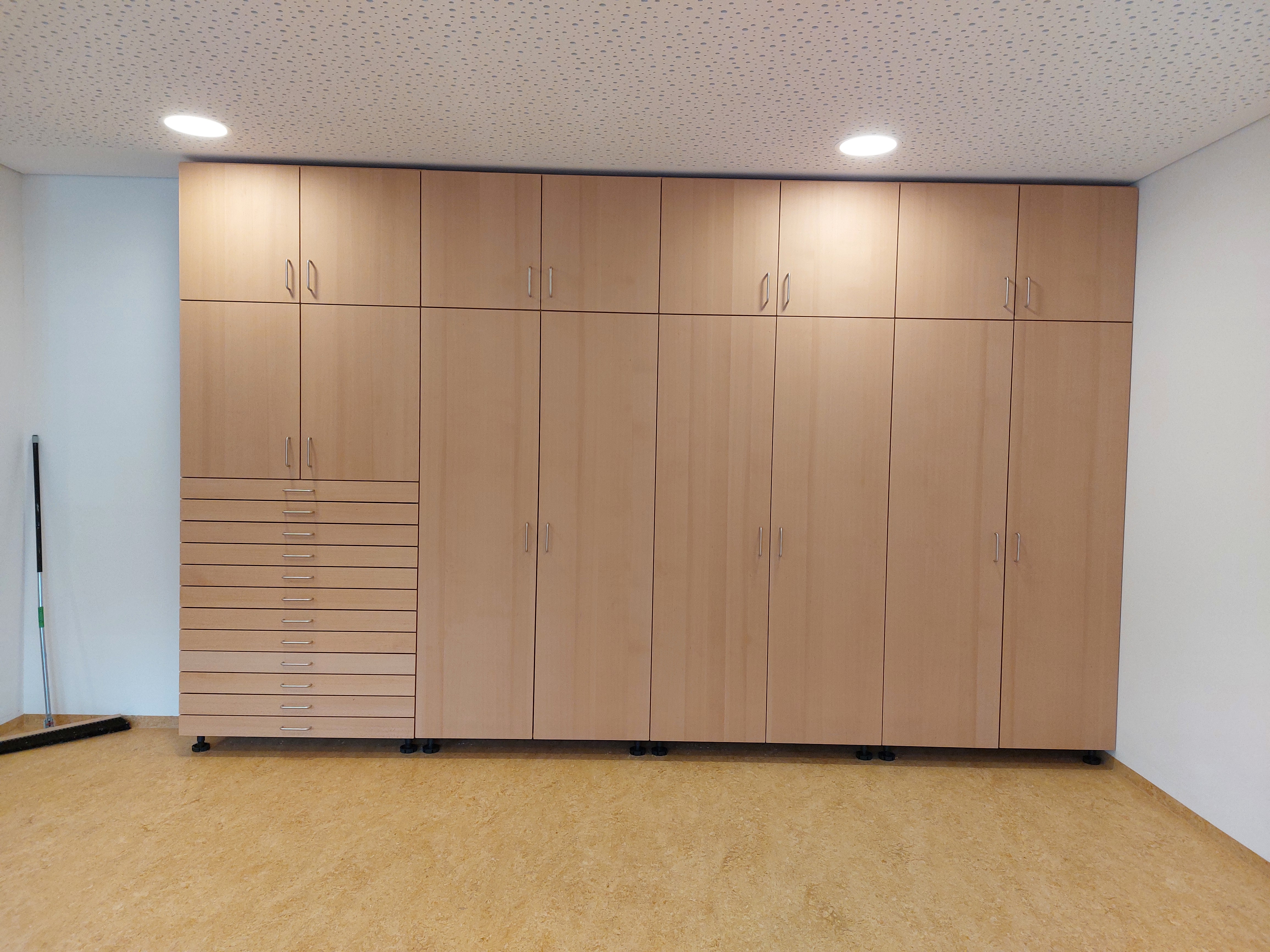 Büroschrank